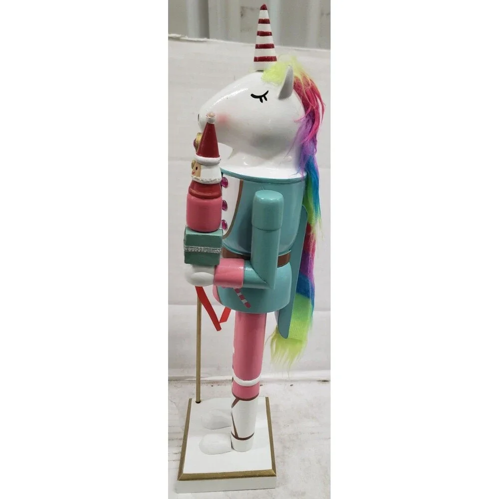 Wooden Christmas Nutcracker,14